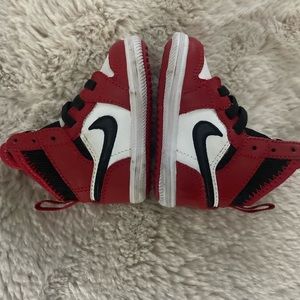 Nike air Jordan’s red and black high top